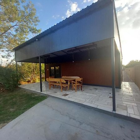Rita Apartman & Studio ซเรนยานิน ภายนอก รูปภาพ