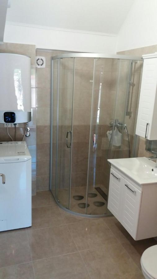 Rita Apartman & Studio ซเรนยานิน ภายนอก รูปภาพ