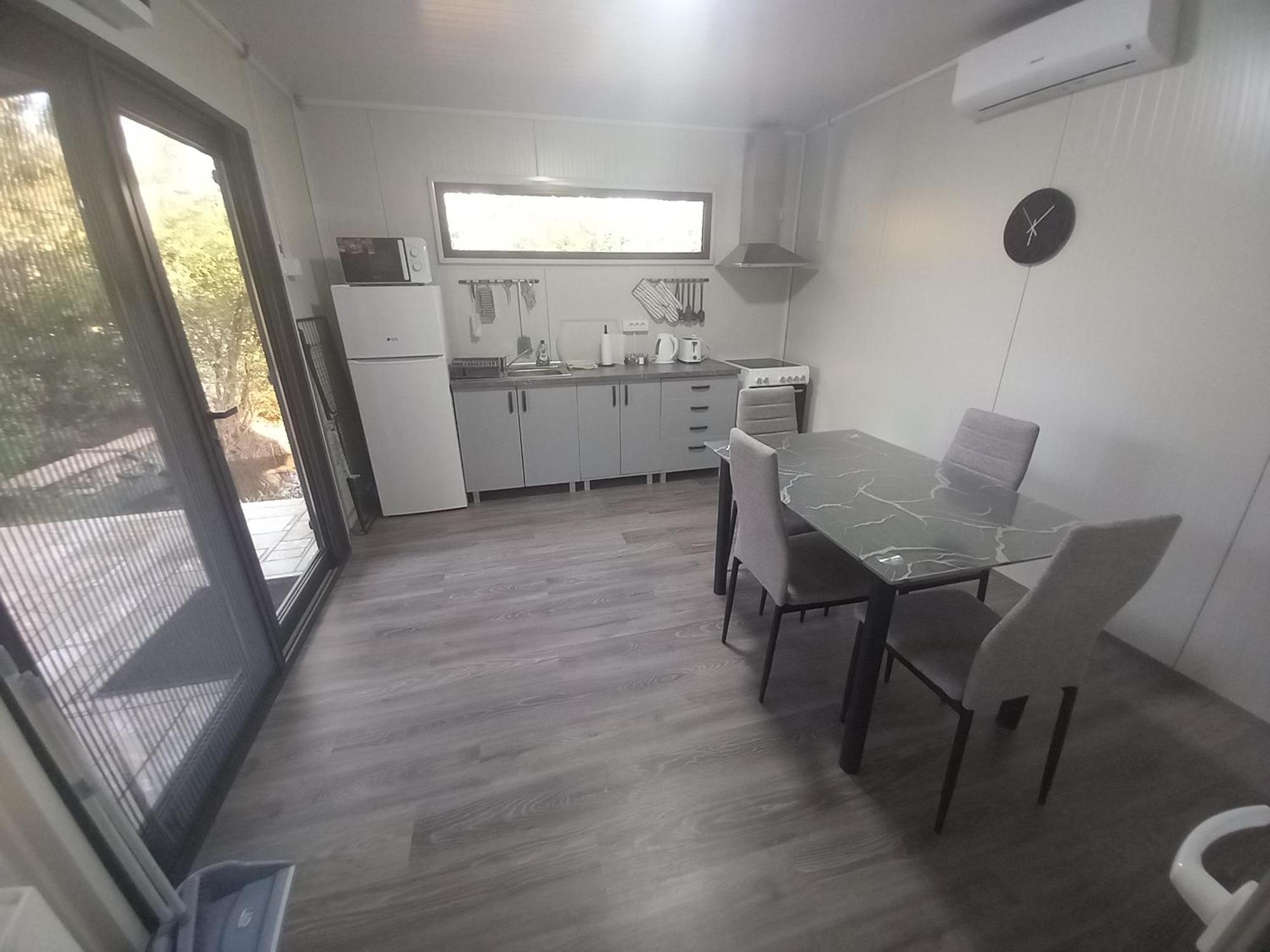 Rita Apartman & Studio ซเรนยานิน ภายนอก รูปภาพ